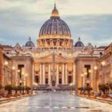 Appartamento A Due Passi Da San Pietro Рим Екстериор снимка