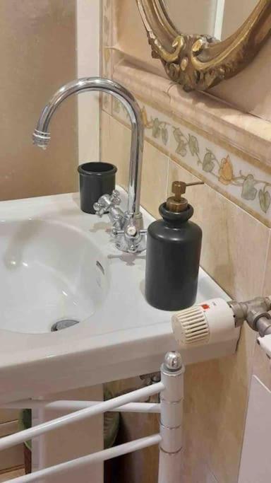 Appartamento A Due Passi Da San Pietro Рим Екстериор снимка